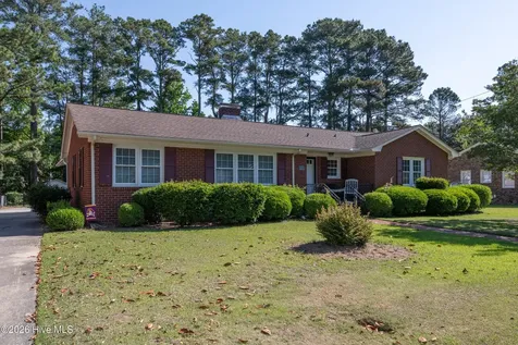 1705 Englewood Drive Greenville NC 27858