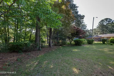 1705 Englewood Drive Greenville NC 27858