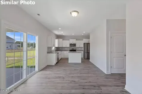 512 E Black Water Lane Maysville NC 28555