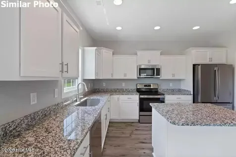 512 E Black Water Lane Maysville NC 28555