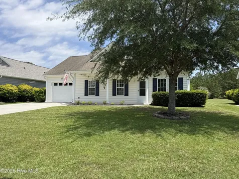 136 N Palm Drive Winnabow NC 28479