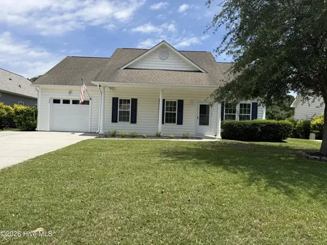 136 N Palm Drive Winnabow NC 28479