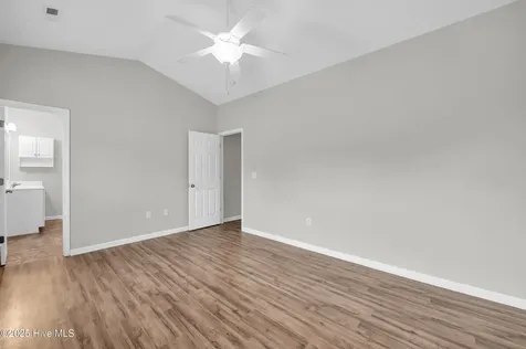 136 N Palm Drive Winnabow NC 28479
