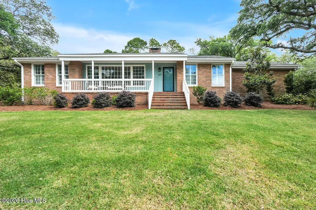 207 River Drive Southport NC 28461