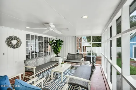 207 River Drive Southport NC 28461