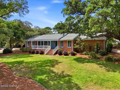 207 River Drive Southport NC 28461