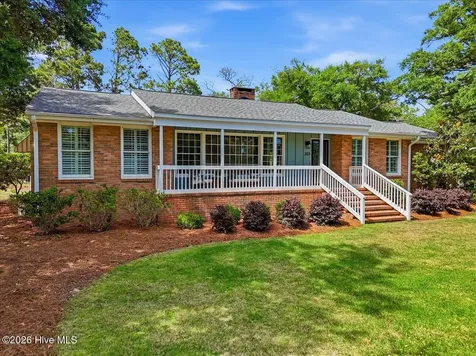 207 River Drive Southport NC 28461