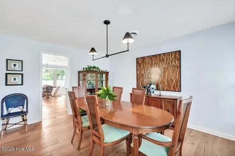 207 River Drive Southport NC 28461