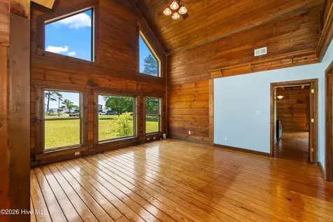 178 Whites Neck Lane Knotts Island NC 27950