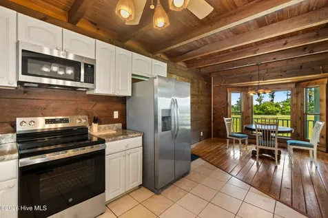 178 Whites Neck Lane Knotts Island NC 27950