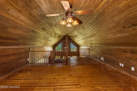178 Whites Neck Lane Knotts Island NC 27950