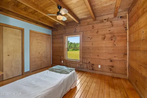 178 Whites Neck Lane Knotts Island NC 27950