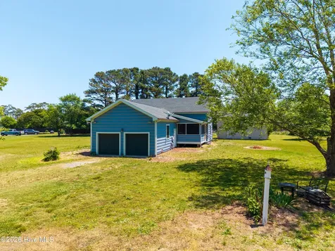 178 Whites Neck Lane Knotts Island NC 27950