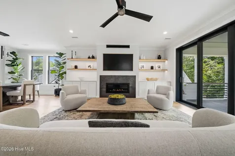 1748 Herons View Drive Wilmington NC 28401