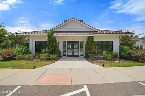 1748 Herons View Drive Wilmington NC 28401