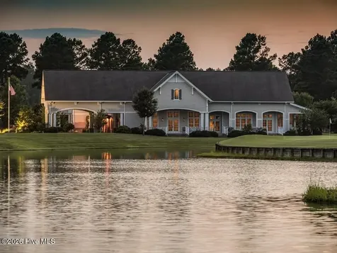 1002 Parchment Bluff New Bern NC 28562