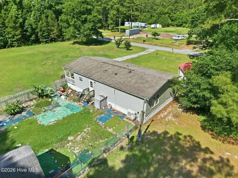 172 Gray Squirrel Lane Newport NC 28570