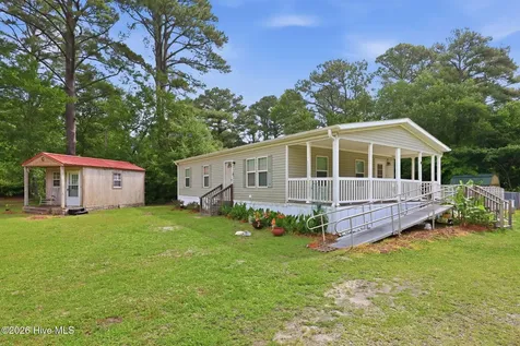 172 Gray Squirrel Lane Newport NC 28570