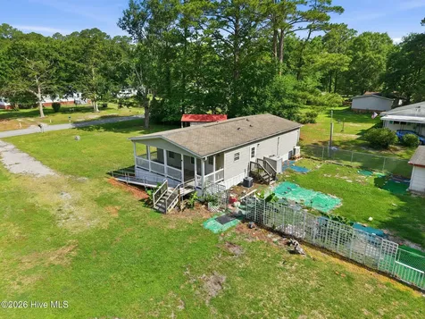 172 Gray Squirrel Lane Newport NC 28570