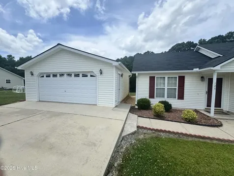 124 Stockbridge Drive Selma NC 27576
