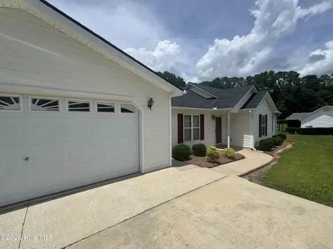 124 Stockbridge Drive Selma NC 27576