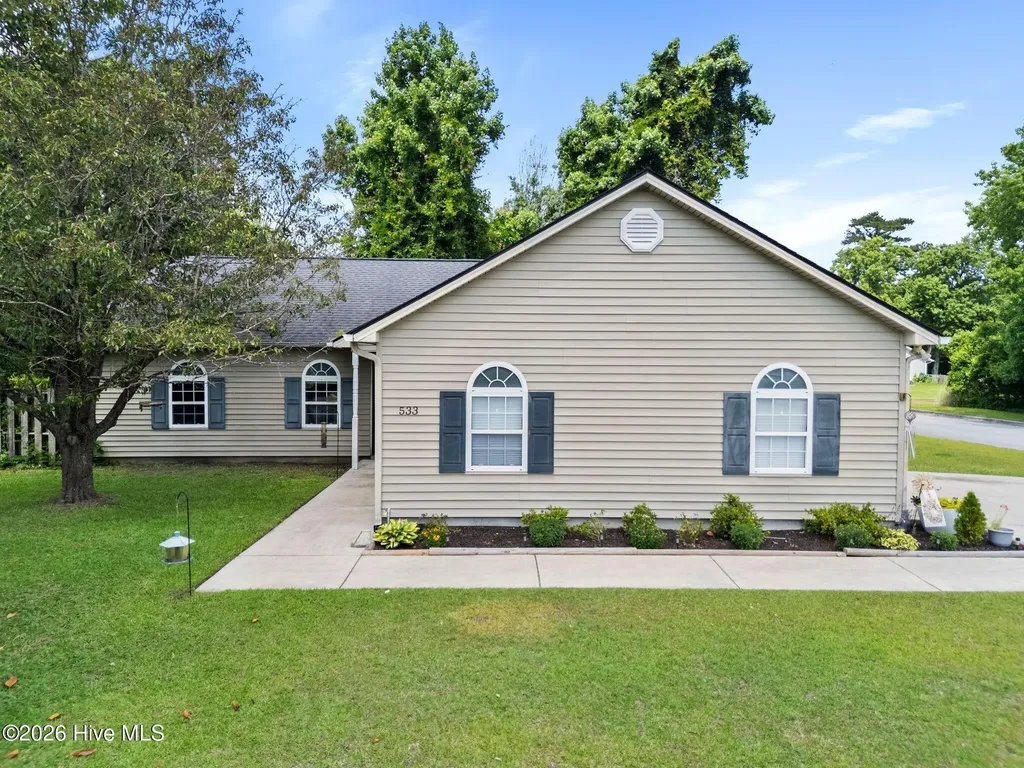 533 Brook Street Morehead City NC 28557