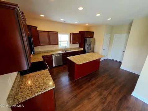 406 Tyrrell Trail Jacksonville NC 28546