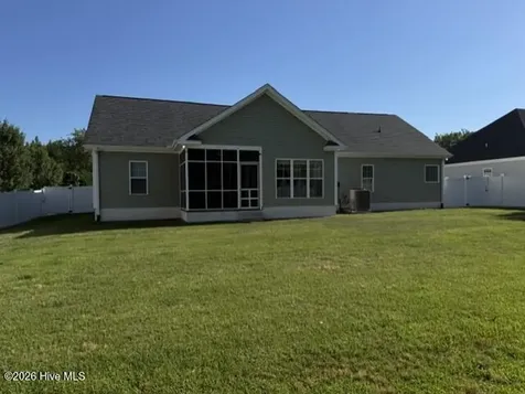515 Davidson Drive Newport NC 28570