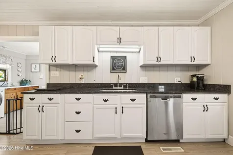 1490 Scott Road Kenly NC 27542