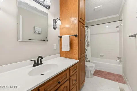 1490 Scott Road Kenly NC 27542