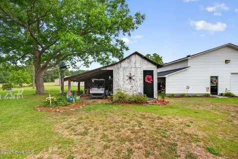 1490 Scott Road Kenly NC 27542