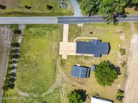 1490 Scott Road Kenly NC 27542