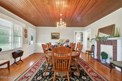 1490 Scott Road Kenly NC 27542