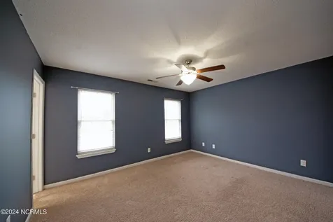 223 Summersill School Road Jacksonville NC 28540