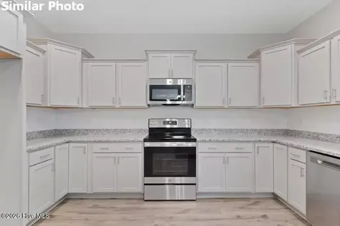 510 E Black Water Lane Maysville NC 28555