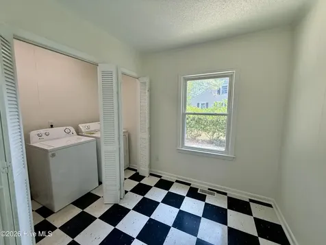 407 Vann Drive Clinton NC 28328