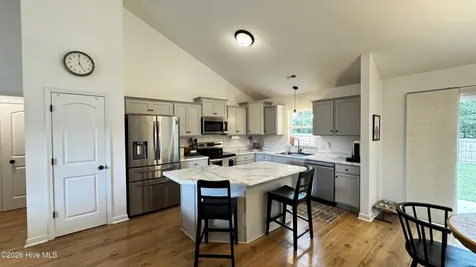 225 Westfield Drive Richlands NC 28574