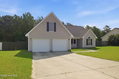 120 Somerset Drive Raeford NC 28376