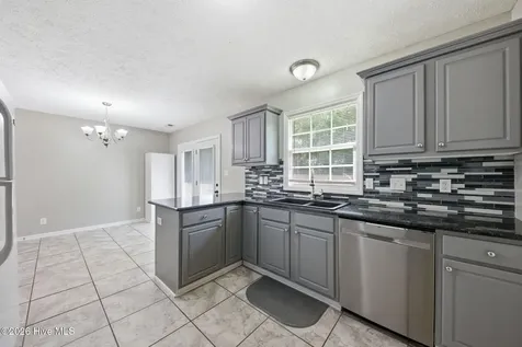 120 Somerset Drive Raeford NC 28376