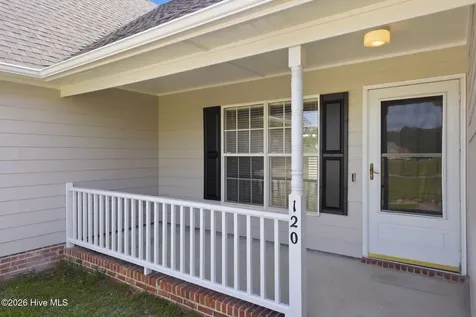 120 Somerset Drive Raeford NC 28376