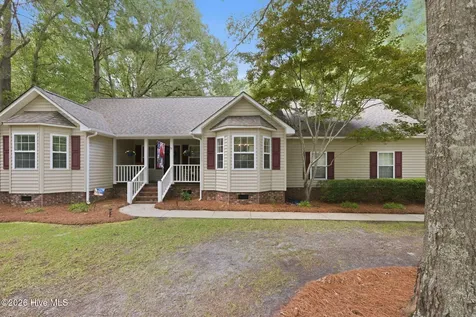 584 Deer Run Road New Bern NC 28562