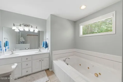 584 Deer Run Road New Bern NC 28562