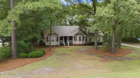 584 Deer Run Road New Bern NC 28562