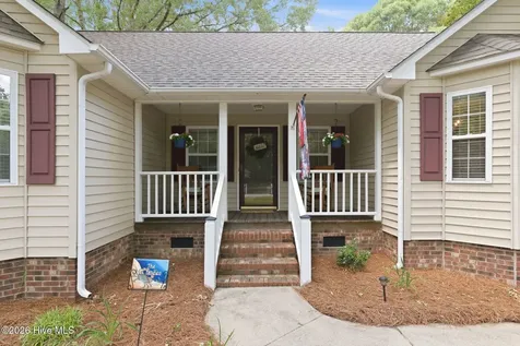 584 Deer Run Road New Bern NC 28562