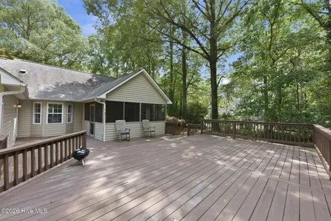 584 Deer Run Road New Bern NC 28562