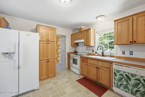 175 Country Walk Lane Sanford NC 27332