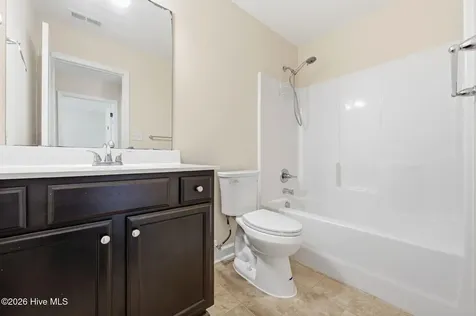 212 Holly Grove Court E Jacksonville NC 28540