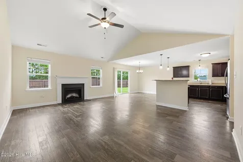 212 Holly Grove Court E Jacksonville NC 28540