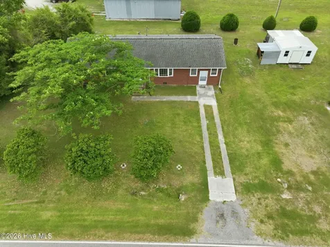 873 Huffmantown Road Richlands NC 28574