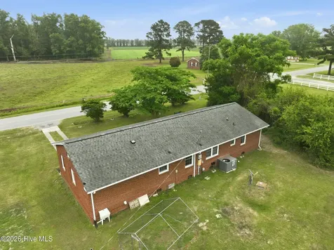 873 Huffmantown Road Richlands NC 28574